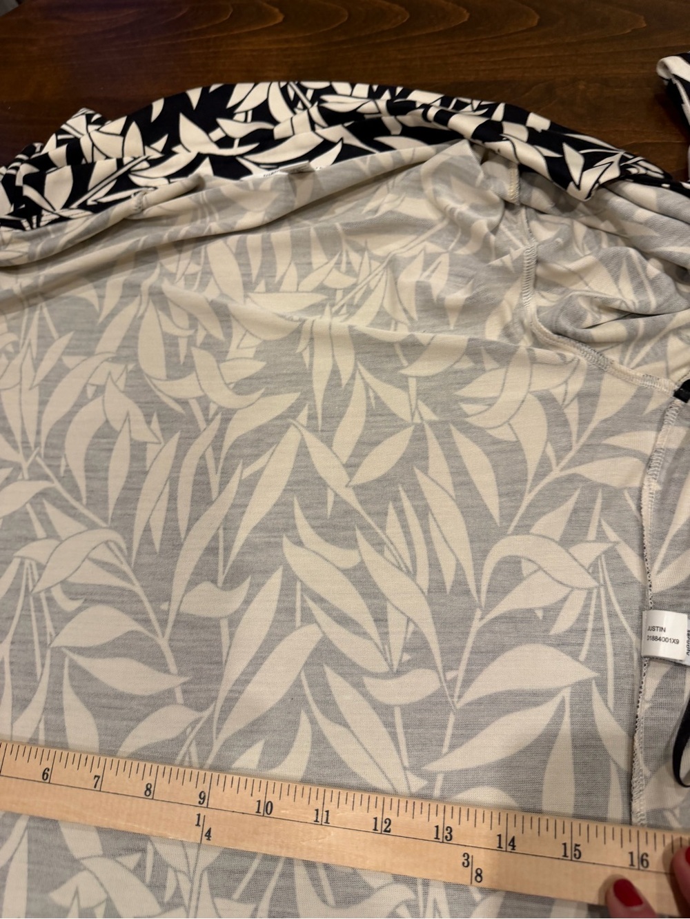 Diane Von Furstenberg Black and Cream Leaf-Print Silk Midi Wrap Dress - Picture 7 of 14